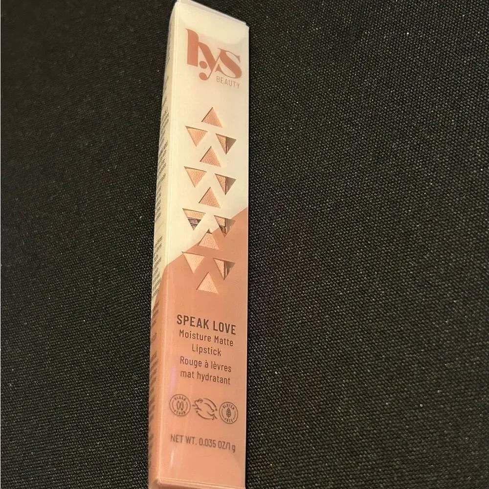 🦋 LYS SPEAK LOVE MOISTURE MATTE LIPSTICK DESIRED (Reddish Brown Lipstick) New